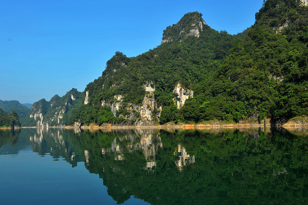 贵州施秉云台山