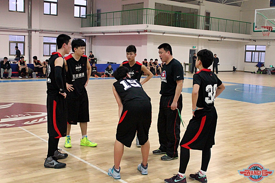 王非篮球学校vs杨镇一中比赛总结