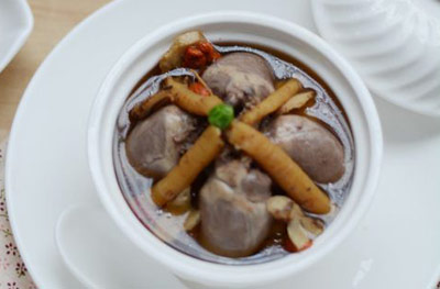 参麦炖仔鸭