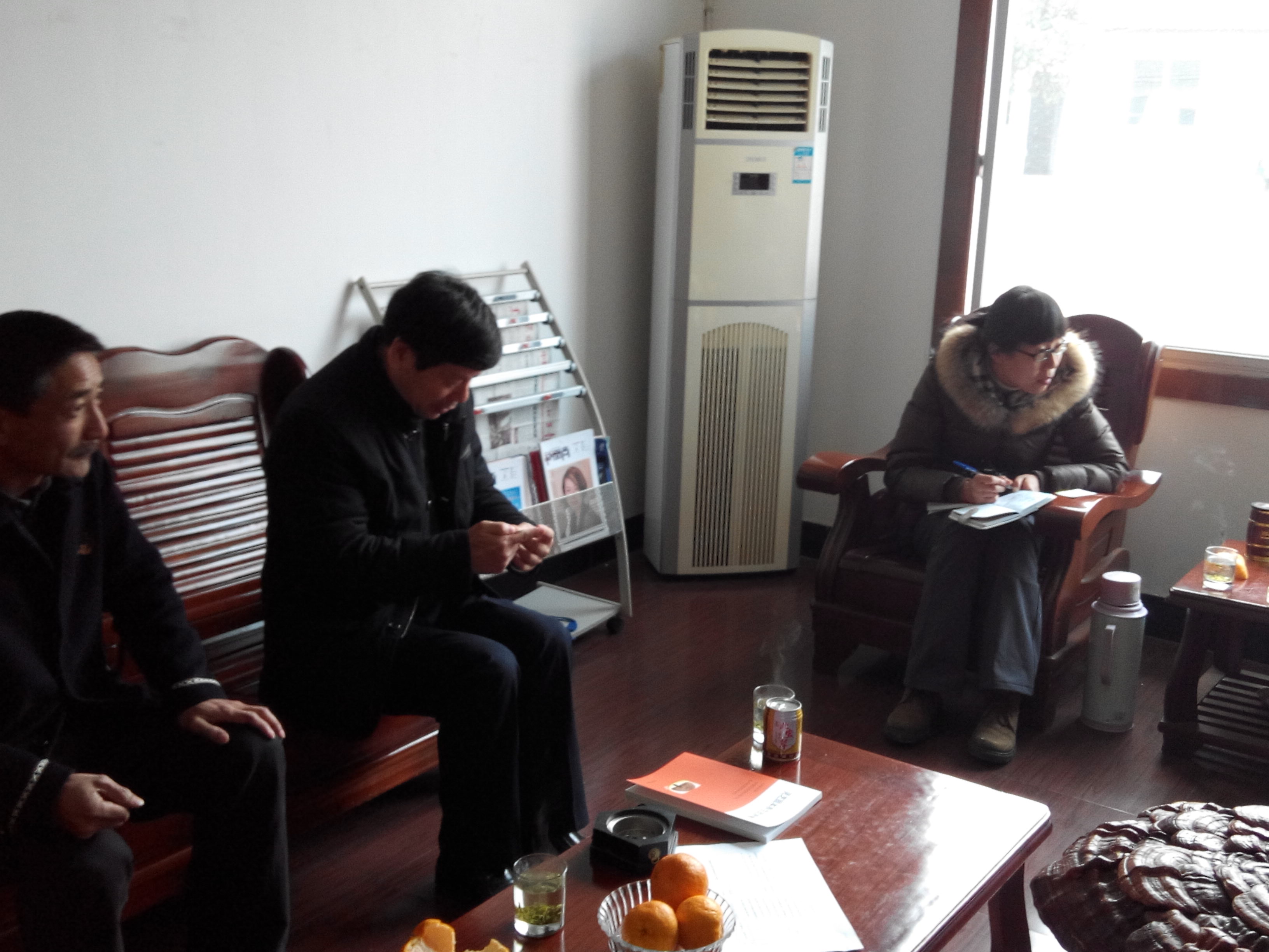 浙江省农业科学院专家组莅临公司指导