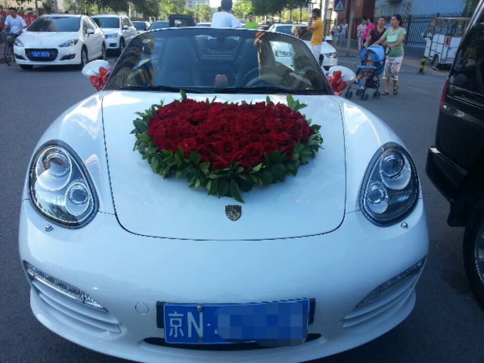 白色保时捷boxster 自驾婚车