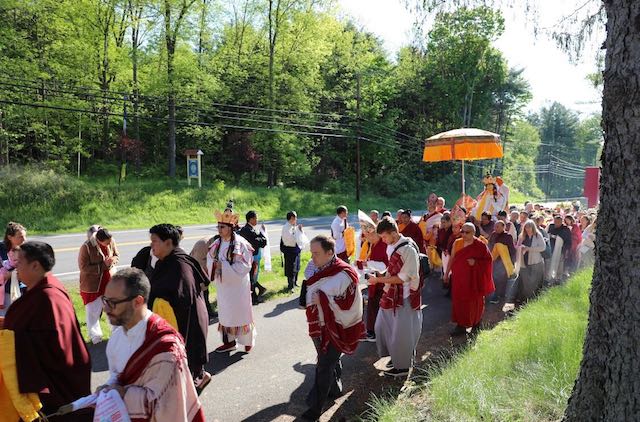 尊贵的第三世敦珠法王于纽约为仙盼达瓦仁波切举行圆寂火化法会-企业