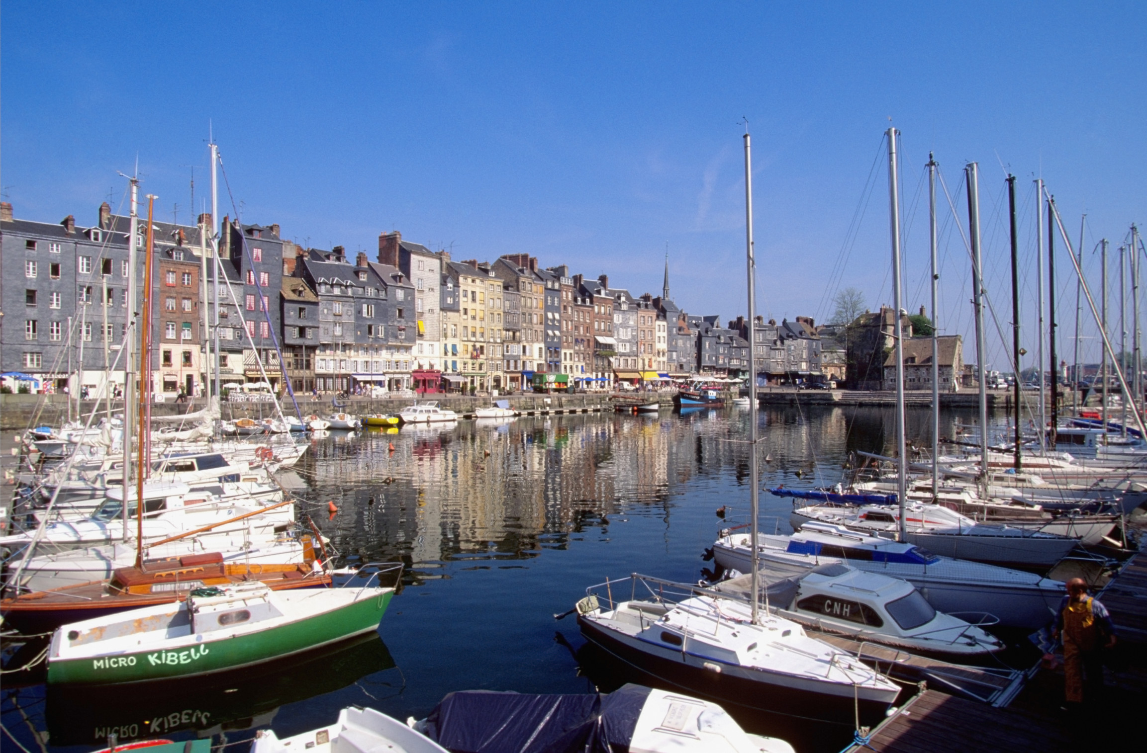 翁弗勒尔 honfleur