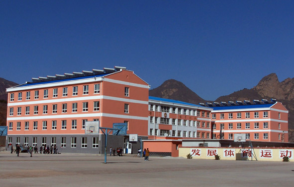 河北承德安匠中学