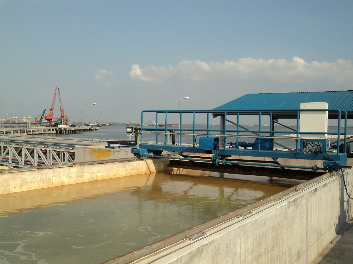 海水淡化       上一案例: 下一案例: 海水淡化 首页 >  海水淡化