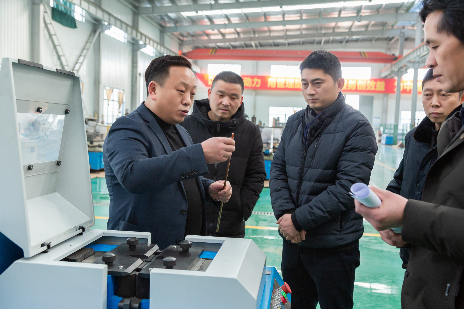 聚焦,县纪委书记许经平莅临华生机电考察调研