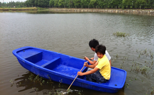 【厂家直供】3.25米塑料钓鱼船 塑料小船