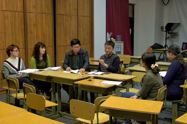 朝阳区"数学大学部"联合网络教研在我校召开,魏烁老